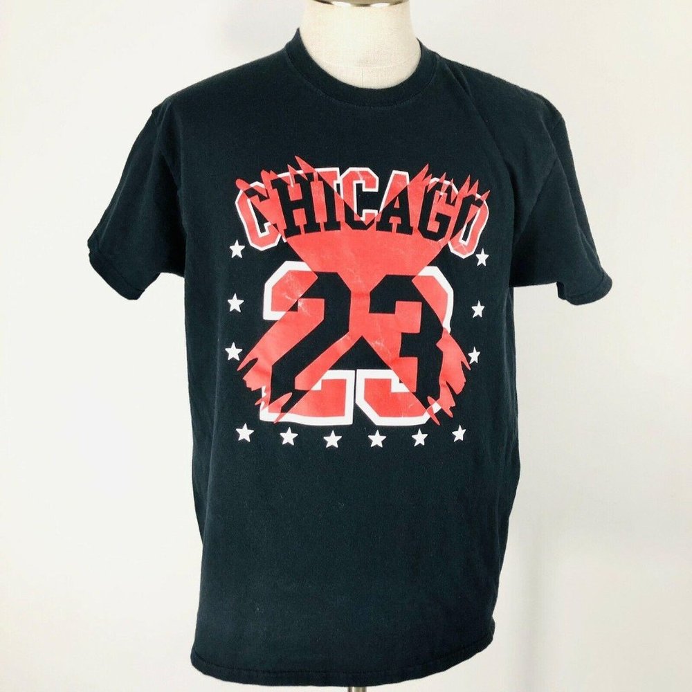 Gildan Chicago 23 T Shirt‎ Size Large Red Black
